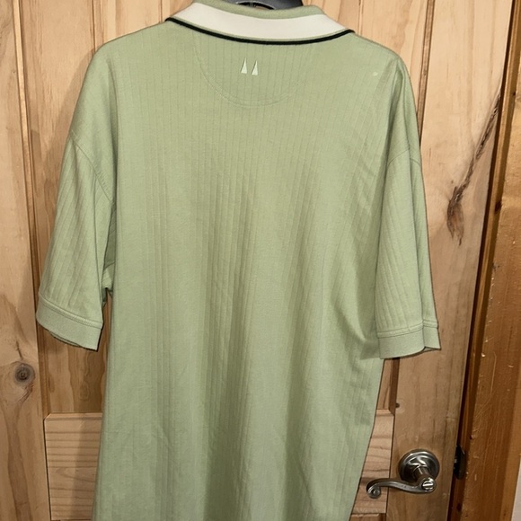 Vintage Greg Norman Collection Green Polo Shirt Classic Design - Picture 5 of 6